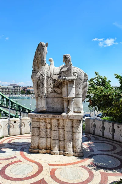 Budapeste Hungria Junho 2018 Estátua Santo Estêvão Rei Santo Estêvão — Fotografia de Stock