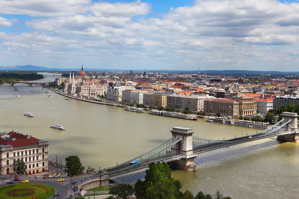 ハンガリー ブダペストの航空写真 上からの素晴らしいブダペストの眺め — ストック写真