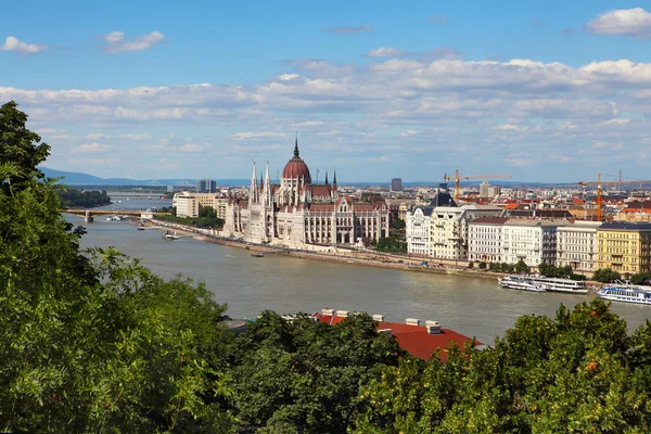 ハンガリー ブダペストの航空写真 上からの素晴らしいブダペストの眺め — ストック写真
