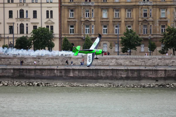 Budapest Magyarország 2018 Június Könnyű Sportrepülőgépek Repülnek Duna Felett Budapesti — Stock Fotó