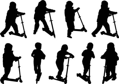 Bir çocuk sürme scooter siluetleri ayarla