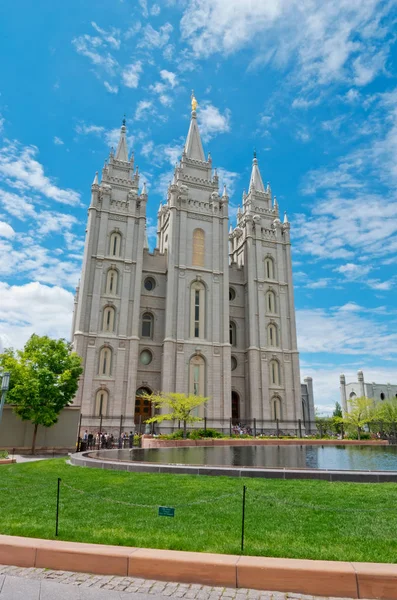 Salt Lake City, Amerika Birleşik Devletleri - 19 Mayıs 2017: Kilise of Jesus Christ of Latter-day Saints, Utah, ABD Tapınağı