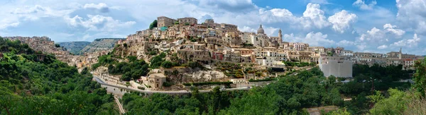 意大利西西里岛古沙 Ibla 中世纪小镇全景 — 图库照片
