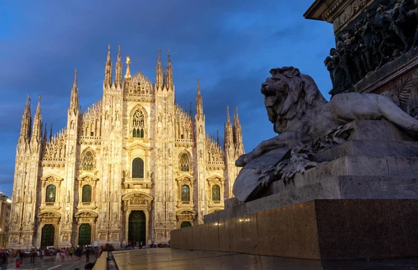 Kathedraal Duomo Milano Plein Piazza Duomo Tijdens Nacht Milan Italië — Stockfoto