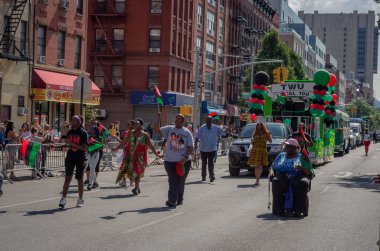 New York City - 16 Eylül 2018: Harlem Afro-Amerikan Günü yürüyüşü