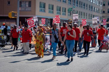 New York City - 16 Eylül 2018: Harlem Afro-Amerikan Günü yürüyüşü