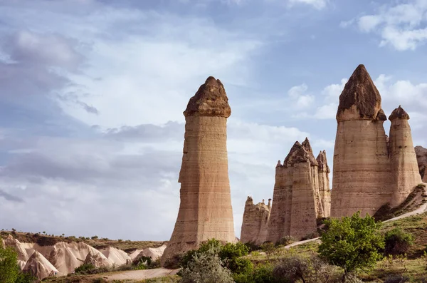 Aşk Vadisi Kapadokya Türkiye Kaya Oluşumları — Stok fotoğraf