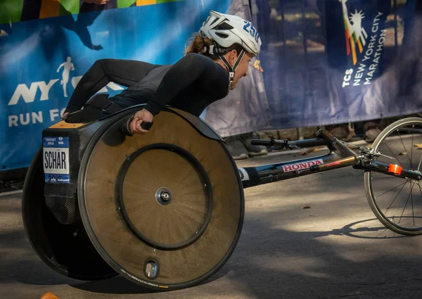 ニューヨーク アメリカ合衆国 2018 回ニューヨークシティ マラソン車椅子部門参加者 — ストック写真