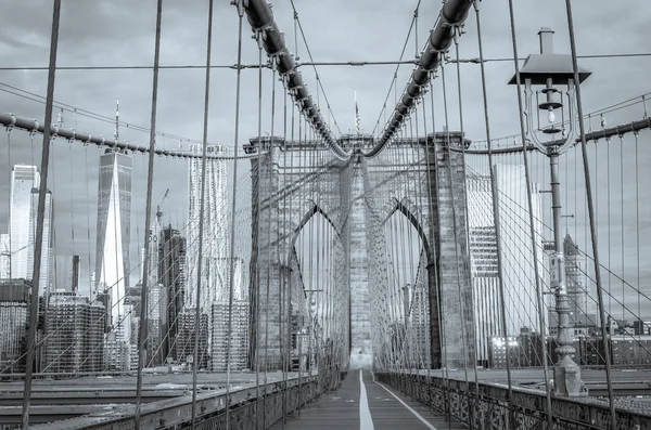 Γέφυρα Του Μπρούκλιν Κατά Την Ανατολή Του Ηλίου Στη Νέα — Φωτογραφία Αρχείου