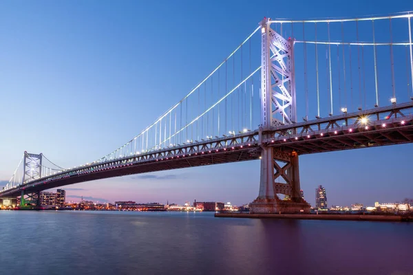 Ben Franklin Bridge Philadelphia Atardecer Estados Unidos —  Fotos de Stock