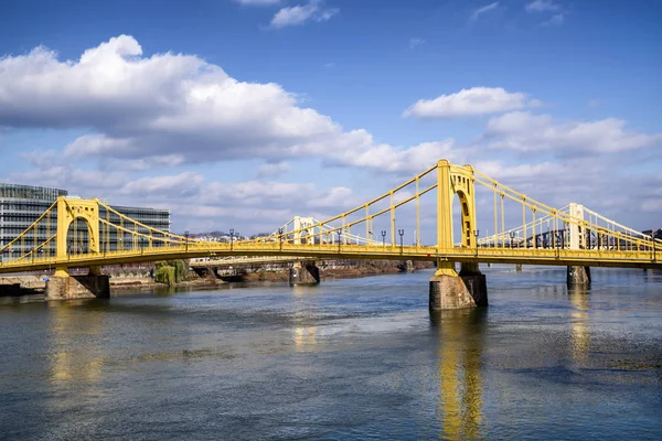 Andy Warhol Bridge También Conocido Como Seventh Street Bridge Atraviesa —  Fotos de Stock