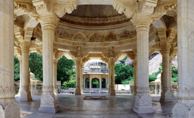 Maharaja Sawai Mansingh II, müze güven city palace. Timsah