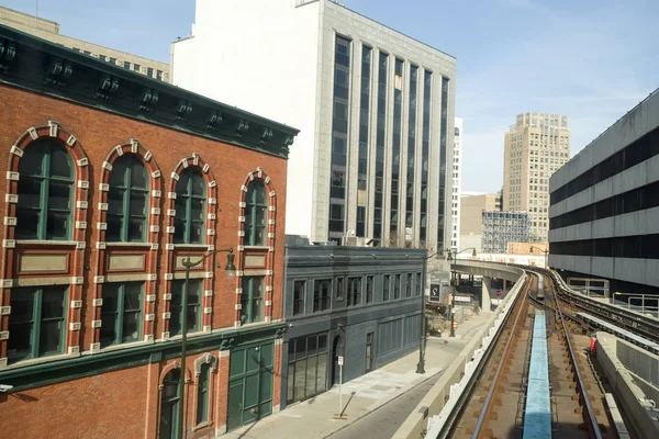 Der detroit people mover ist ein automatisiertes people mover system in detroit, michigan. — Stockfoto