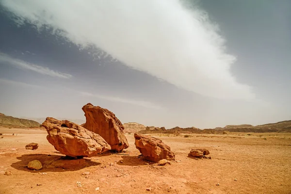 Paysage dans la vallée de Timna, Sud d'Israël — Photo