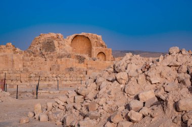 Shivta, İsrail 'in Negev Çölü' nde antik bir şehirdir. Shivta Haziran 2005 'te UNESCO Dünya Mirasları Listesi ilan edildi.. 