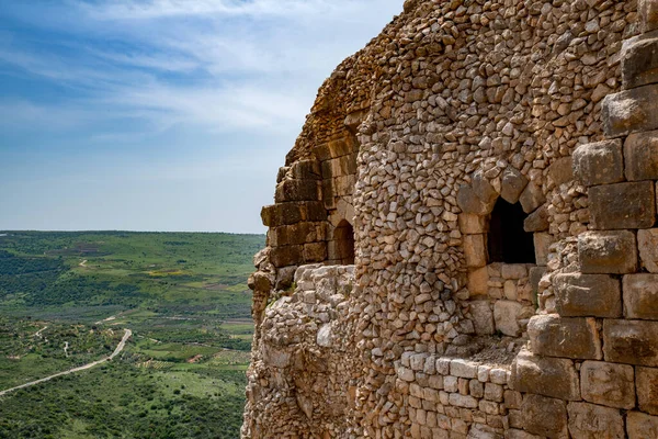 宁罗德城堡 Nimrod Fortress或Nimrod Castle 是一座中世纪的Ayyubid城堡 位于以色列赫蒙山南坡上 — 图库照片