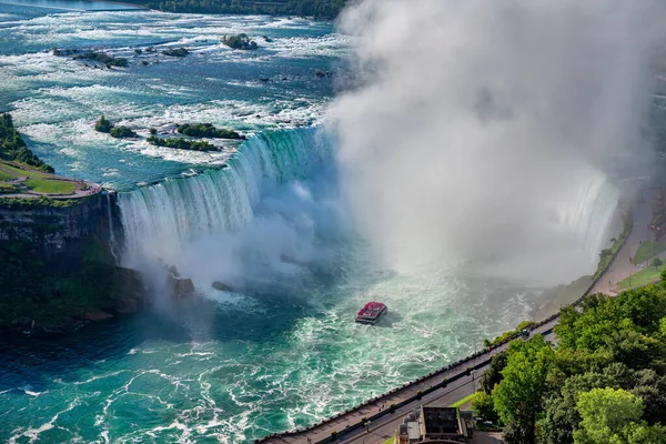 Barco Río Niágara Contra Cascada Herradura Cataratas Del Niágara Vista —  Fotos de Stock