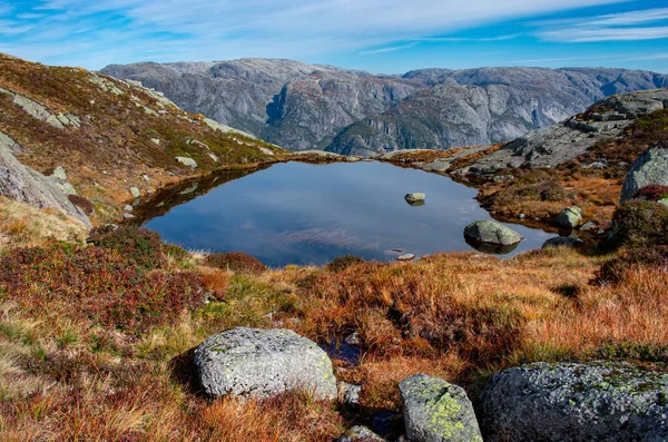 Jesienne Krajobrazy Górach Norwegia — Zdjęcie stockowe
