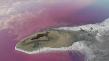 Lemurian pembe tuz gölü, Ukrayna. Hava görünümü