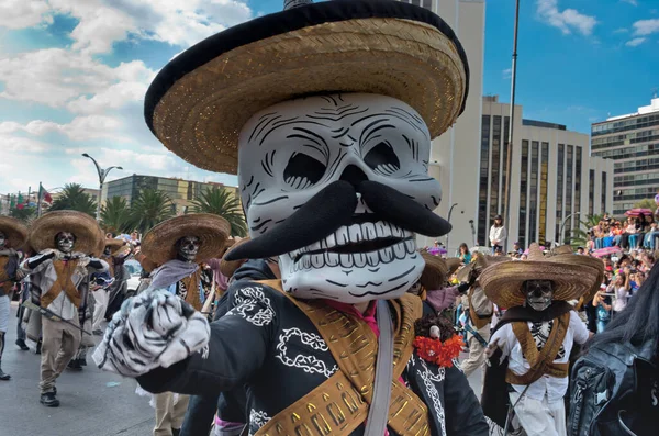 멕시코 멕시코 2016 멕시코 시에서 퍼레이드의 멕시코에서 축일중 하나는 사람의 — 스톡 사진