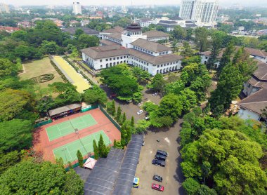 Gedung doyurmak Bandung havadan görünümü