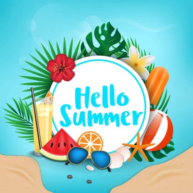 Merhaba Summer, çemberin arka planındaki tipografik yazı. Tropik bitkiler, çiçek, plaj topu, güneş gözlükleri, kokteyl, dondurma, karpuz, portakal ve deniz kabukları. Vektör illüstrasyonu