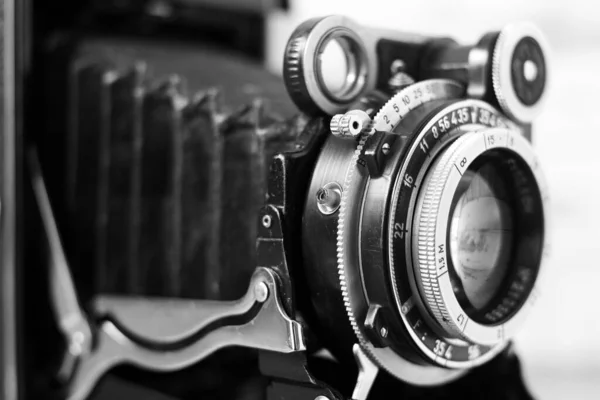 Lente Uma Câmera Filme Antigo — Fotografia de Stock