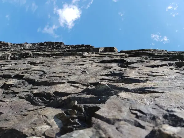 Rocas Piedra Sobre Fondo Cielo Azul —  Fotos de Stock