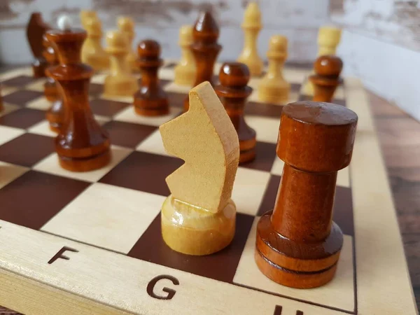 Schackpjäser Schackbräde — Stockfoto