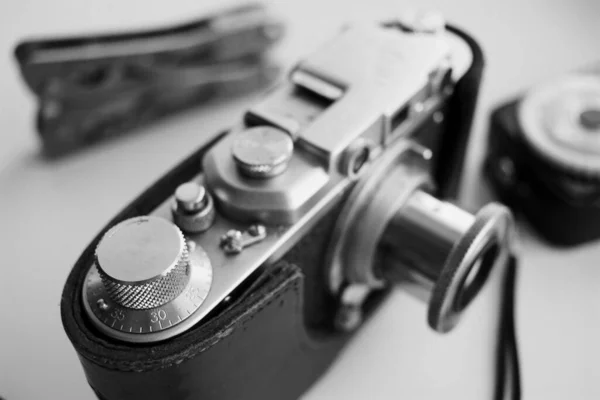 Vintage Filmcamera Een Leren Hoes — Stockfoto