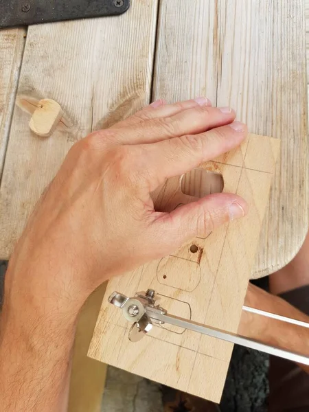 Carpenter Cuts Workpiece Out Wood Jigsaw — Stock Photo, Image
