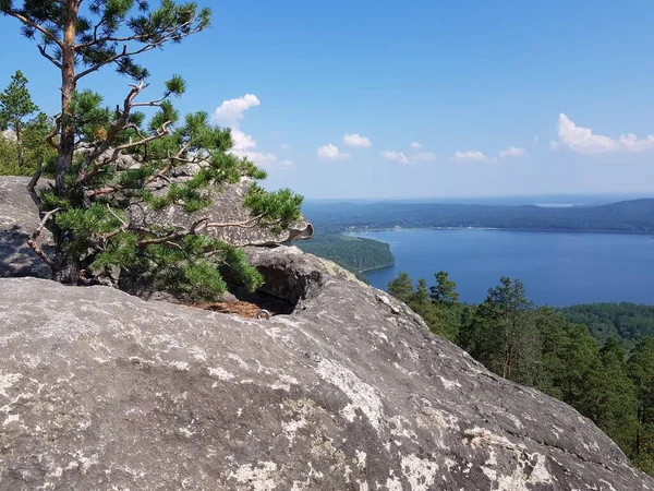 Arakul Shihan 'da kayalar.