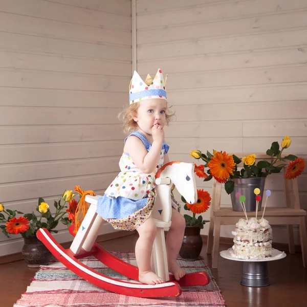 Happy Fancy Beautiful Cute Baby Girl Celebrates Birthday Fun Birthday — Stock Photo, Image