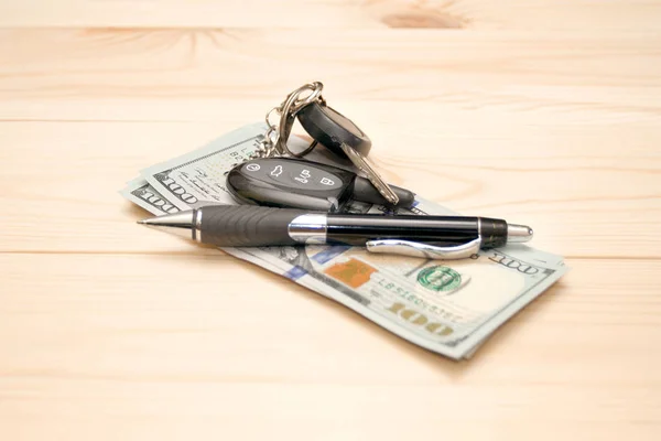 Hoop Geld Pen Vergoeding Van Schrijver Geld Dollars Autosleutels Pen — Stockfoto