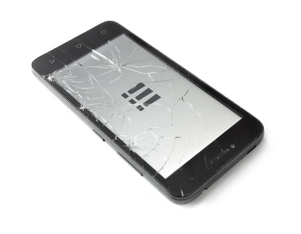 Primer Plano Del Teléfono Inteligente Celular Dañado Con Letras Diferentes — Foto de Stock