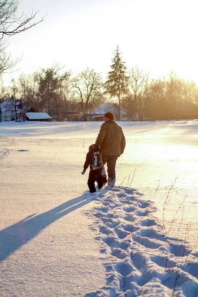 Boy Grandfather Enjoying Snow Happy Boy Grandpa Have Winter Fun — Stock Photo, Image