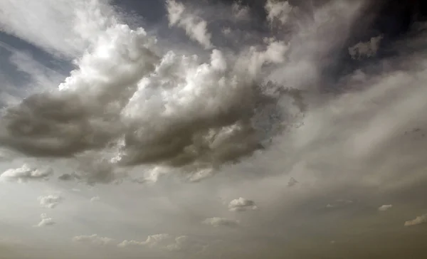 Штормовое небо — стоковое фото