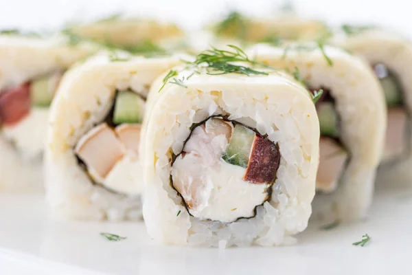 Japanese food restaurant, sushi maki gunkan roll plate or platter set. Sushi set and composition — Stock Photo, Image