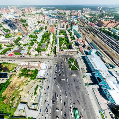 Havacılık şehri manzarası. Şehir manzarası. Helikopter vuruldu. Panoramik resim.