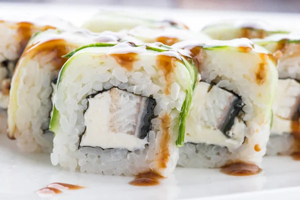 Japanese food restaurant, sushi maki gunkan roll plate or platter set. Sushi set and composition — Stock Photo, Image