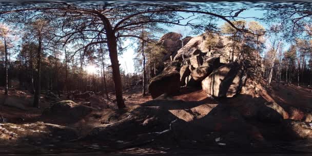 4K 360 VR virtual Reality of a beautiful mountain scene at the autumn time. Wild Siberian mountains. — Stock Video