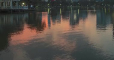 Lumpini Parkı, Bangkok, Tayland. Aralık 2018