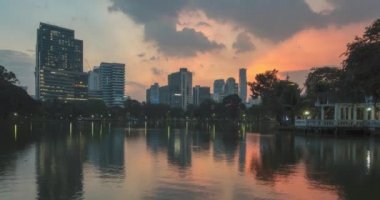 Lumpini Parkı, Bangkok, Tayland. Aralık 2018