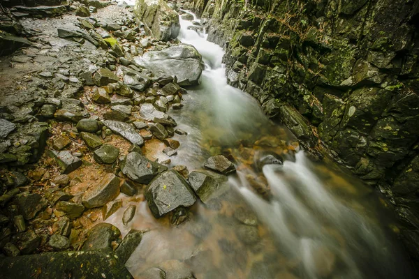 Cachoeira Paisagem Florestas Tropicais Namtok Phlio National Park Chanthaburi Tailândia — Fotografia de Stock