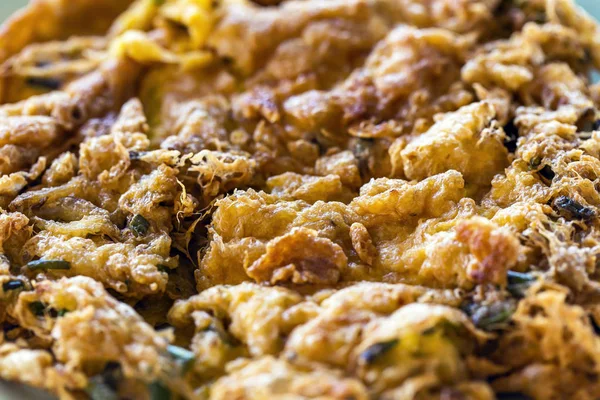 Geleneksel Tayland omleti 