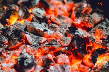 Soba yanan kömür odun.