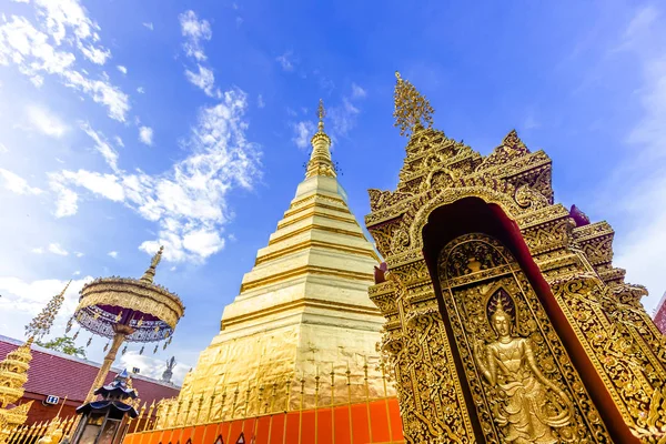 Wat Phra Que Cho Hae Templo Real Templo Antiguo Sagrado —  Fotos de Stock