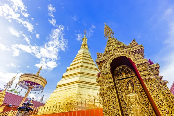 Wat Phra Cho Hae Templo Real Templo Sagrado Antigo Phrae — Fotografia de Stock