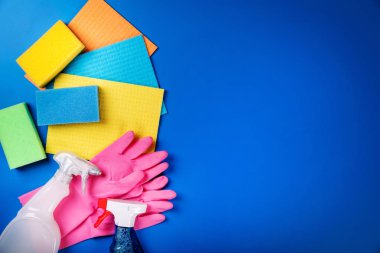 kopya alanı ile mavi arka plan Temizleme Ekipmanı