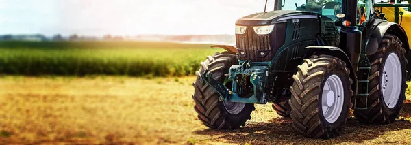 Machines Agricoles Matériel Agricole Tracteur Debout Sur Terrain Espace Copie — Photo